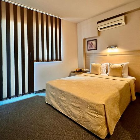 Expo Hotel Plovdiv Kültér fotó
